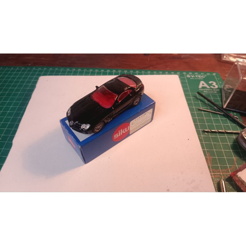 MERCEDES SLR MCLAREN SIKU DIECAST