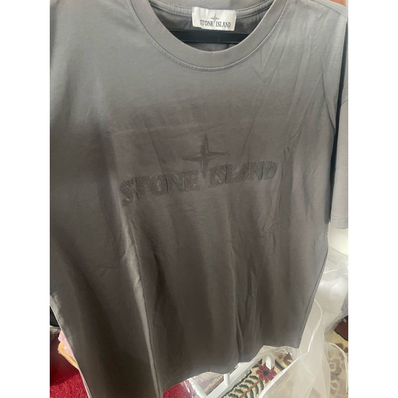 BAJU STONE ISLAND BAHAN TEBAL LENGAN PENDEK