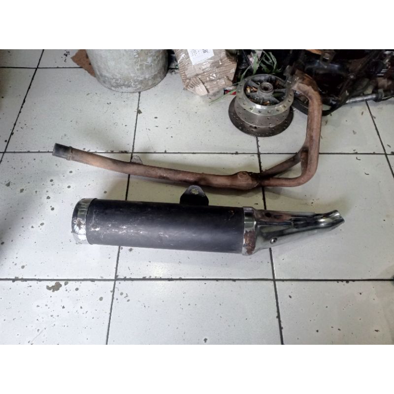 Knalpot Ninja 250 Carbu knalpot standar ninja 250 original knalpot ninja 250 original set leher stan