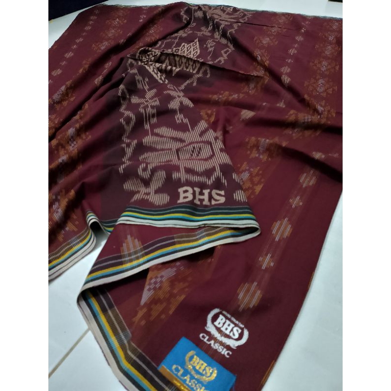 sarung BHS classic gold second bagus