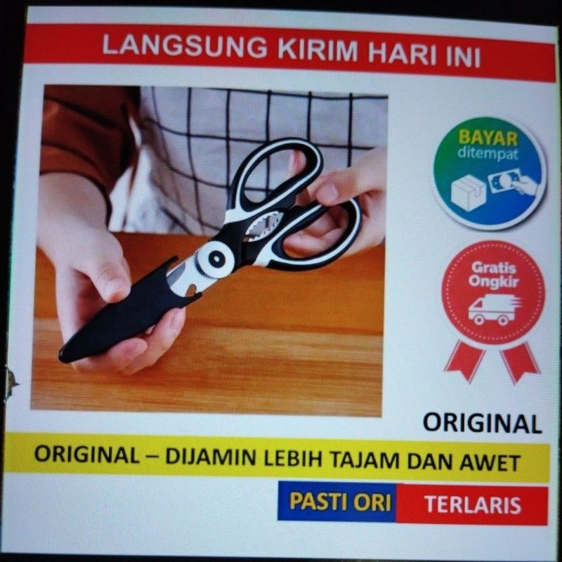 Gunting sayur, gunting ikan , gunting kain dll. yg sangat tajam dan kuat