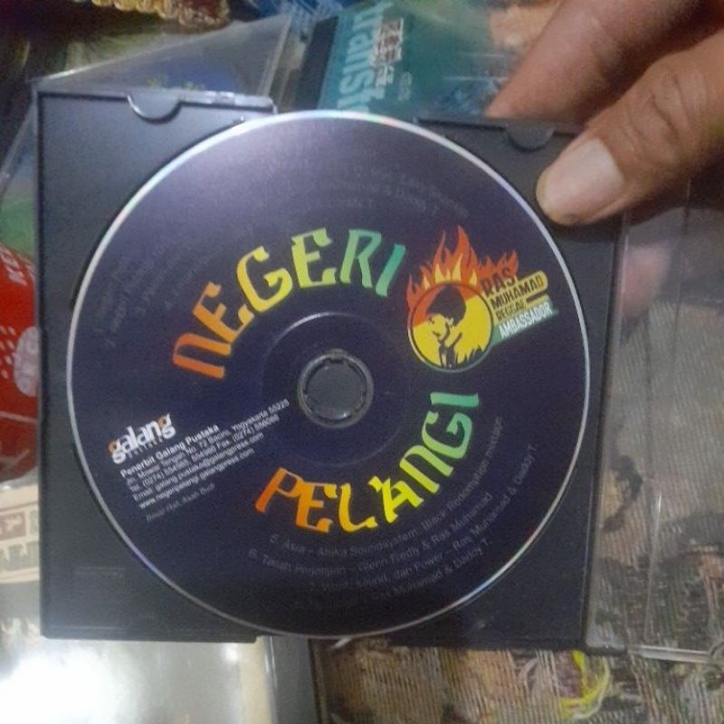 cd musik original negeri pelangi ras muhamad reggae ambassador no cover (CD771)