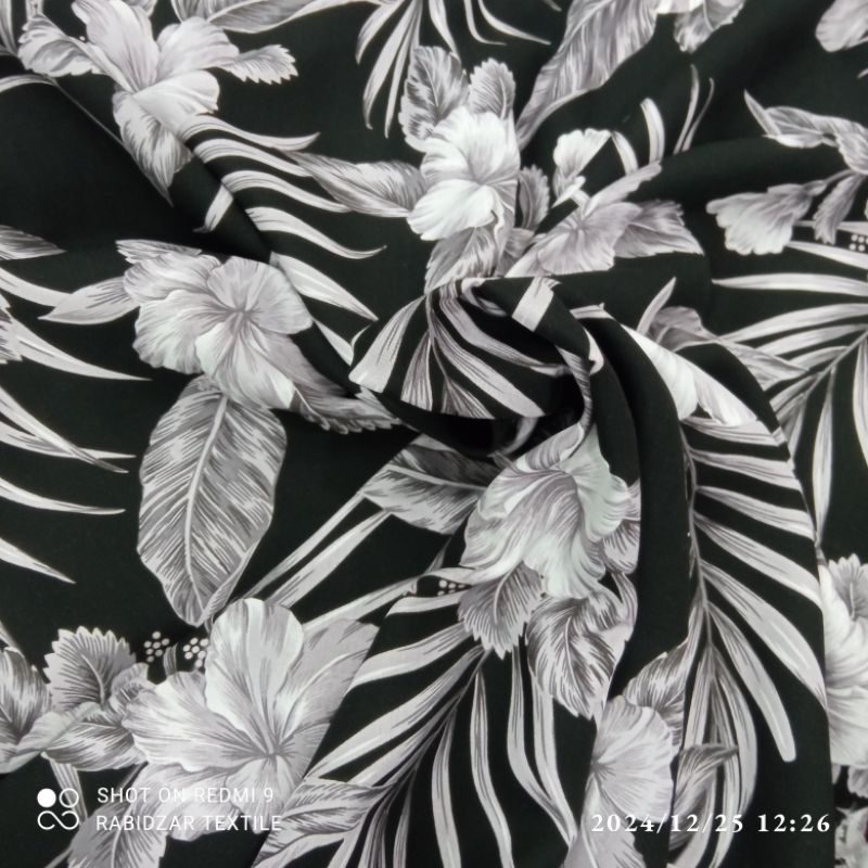 kain rayon katun premium motif bunga hitam putih
