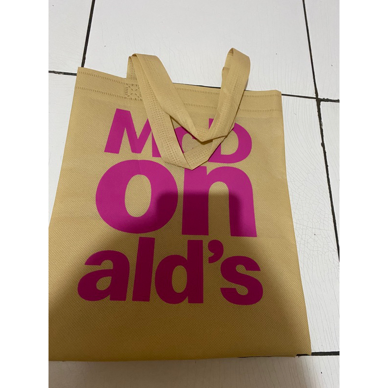 

Goodie bag mc donald