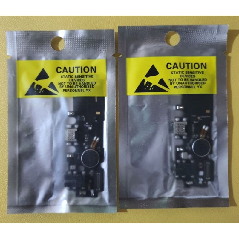 UI BOARD VIVO V7+/Y79