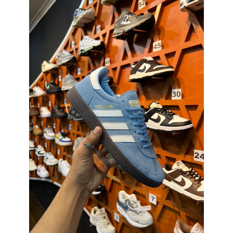 Spezial “Ice Blue”