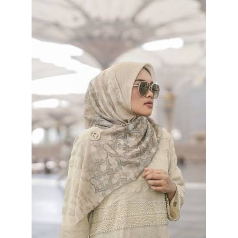Buttonscarves Haramain Voal Square - Cornsilk (Preloved)