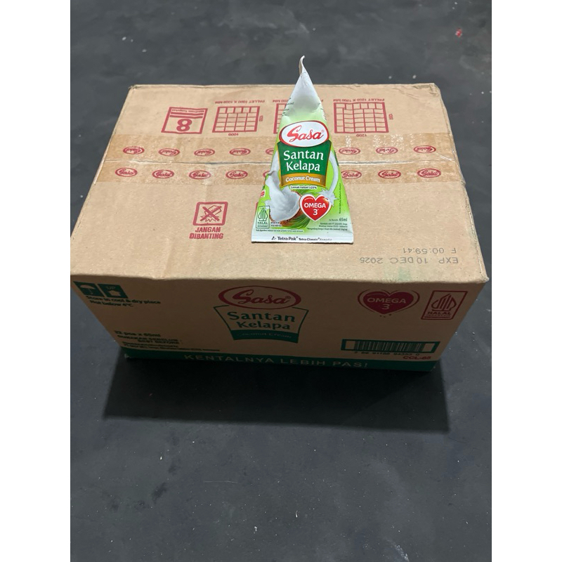 

sasa santan kelapa65ml 1 dus 32pcs