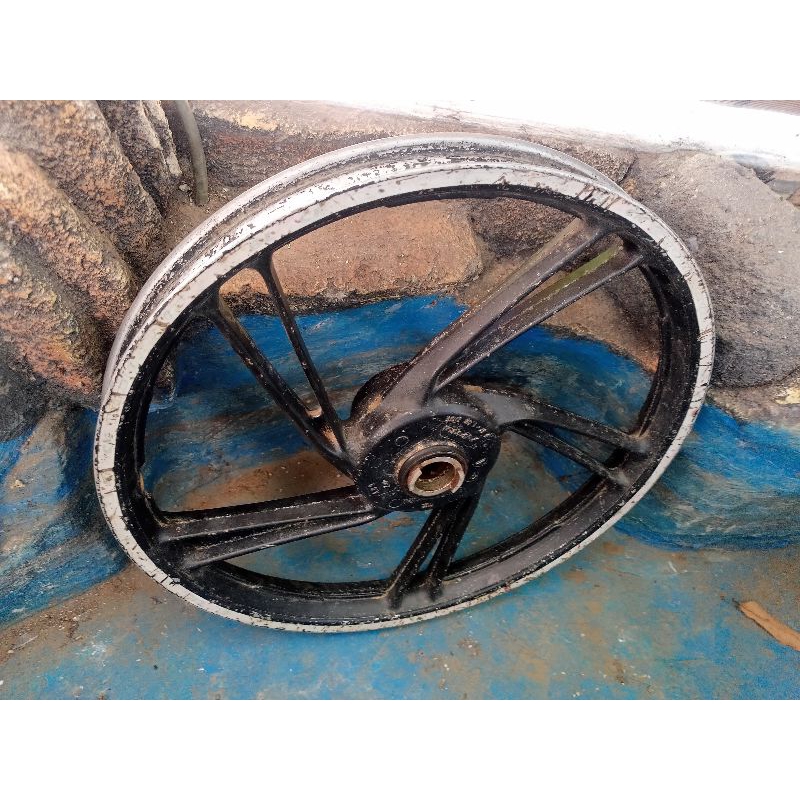 velg honda blade 110 depan/velg blade