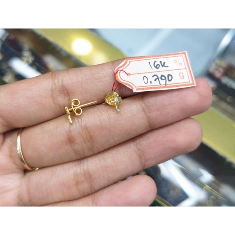Anting emas 70 salib mini