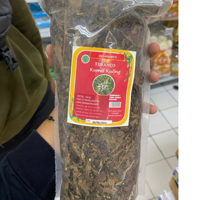 

INSTAN DAUN KUMIS KUCING