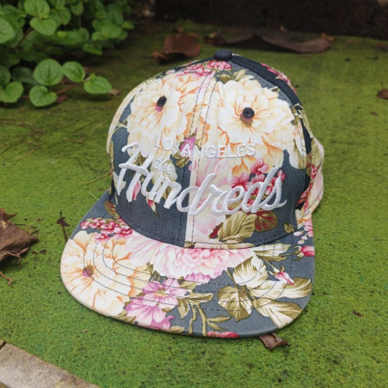 topi the hundreds flower cap
