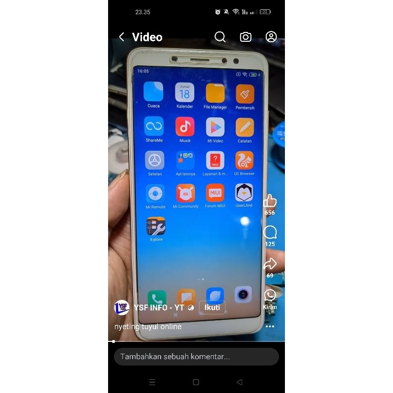 OPPO f5 minus LCD retak normal