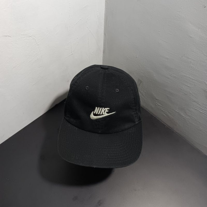 Topi dewasa remaja cewek cowok caps simpel caps Nike original second brand official tag Nike hitam p