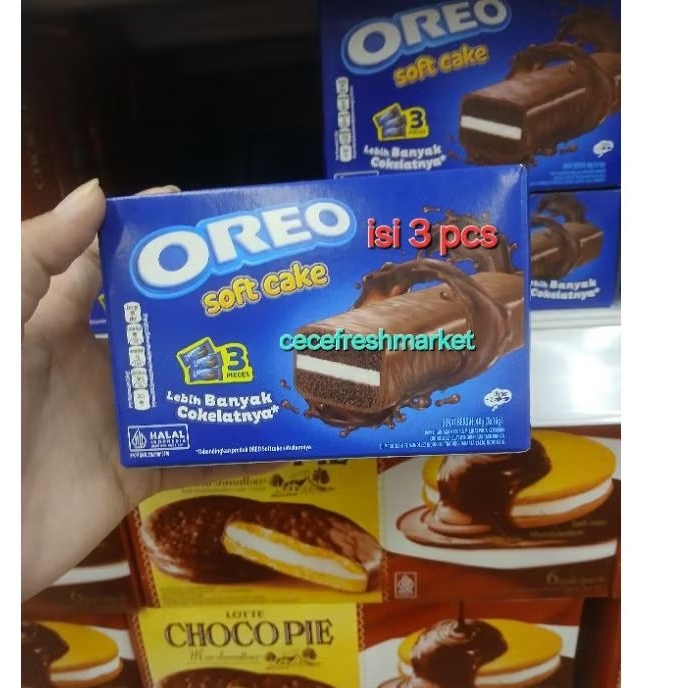 

Jual soft cake dengan balutan coklat oreo pack