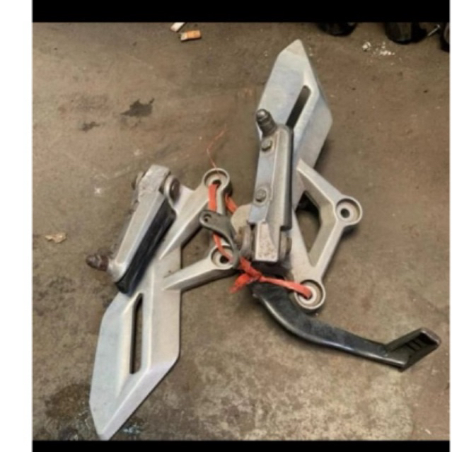 Footstep depan cbr 150 led fi - foot step cbr 150 led