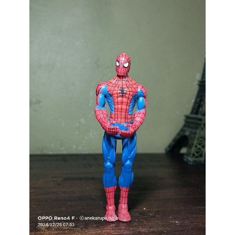 action figure spiderman