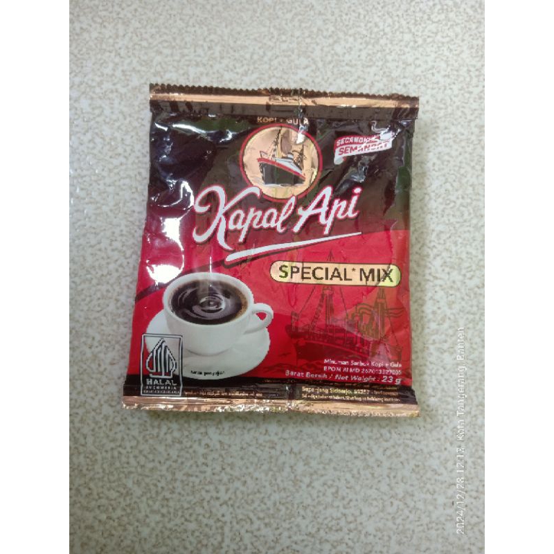 

Kopi Kapal Api Special Mix 23 gr
