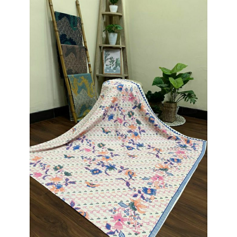 KAIN BATIK LAWEYAN SOLO BUNGA KUPU PITA PUTIH TULANG PINK LIMITED EDITIONS