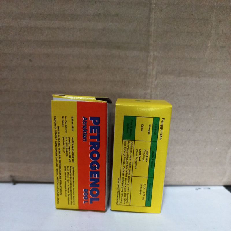 Petrogenol perangkap lalat