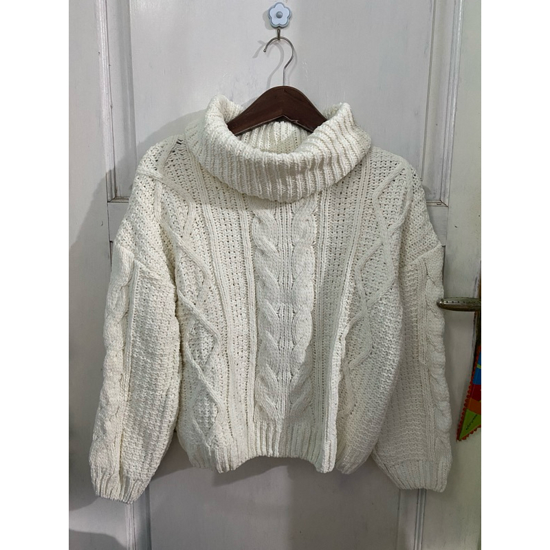 Rajut Kepang Velvet Ingni BW, kode 4