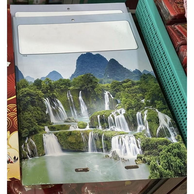 

Papan Kalender Dinding Sobek Motif Menarik Pemandangan