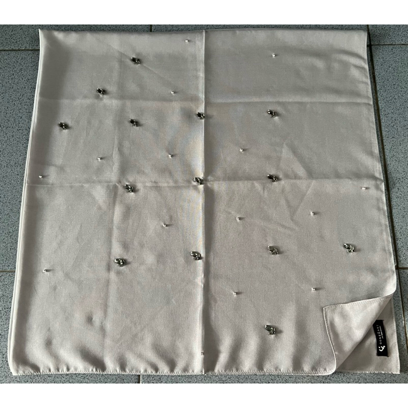 PRELOVED VOAL POLOS HEAVEN LIGHTS DAN VANILLA