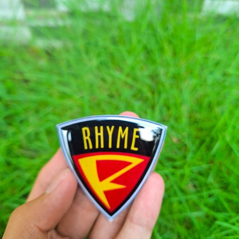 LOGO RHYME | EMBLEM RHYME | LABEL RHYME