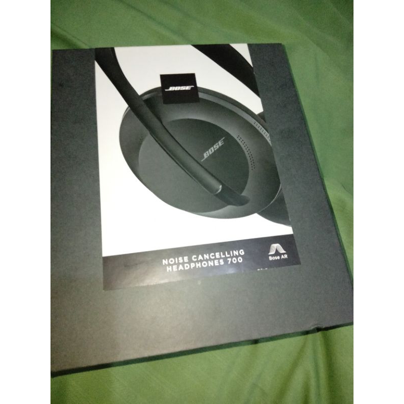 BOSE HEADPHONE 700 BNIB ORIGINAL