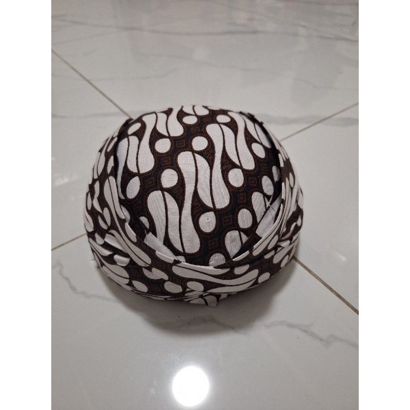 blangkon sunda dewasa