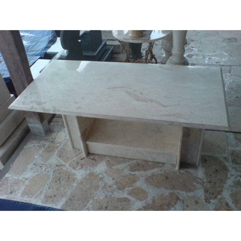 Meja Tamu Marmer Model Kotak Klasik