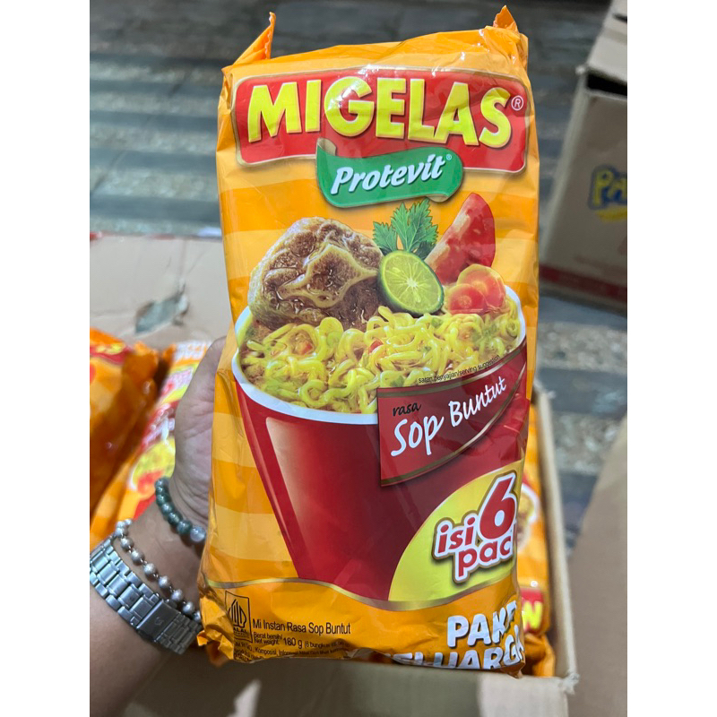 

MIE GELAS ISI 6