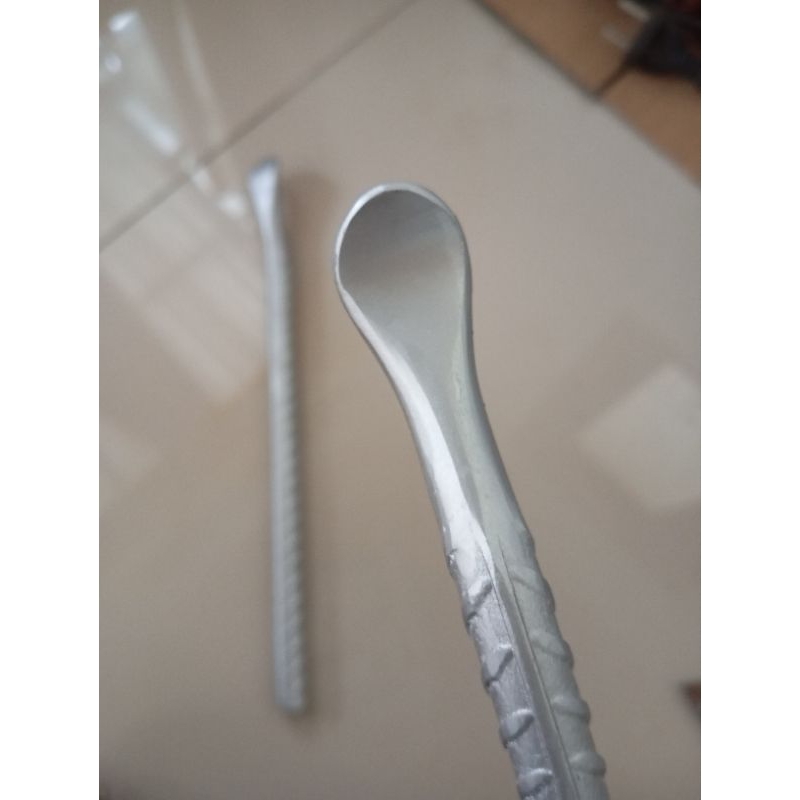 Cukit Ban Motor Bahan Ulir 13 mm