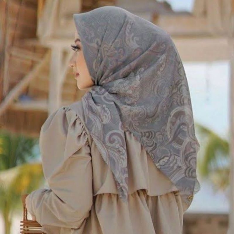 Buttonscarves Wave series Stormy PL