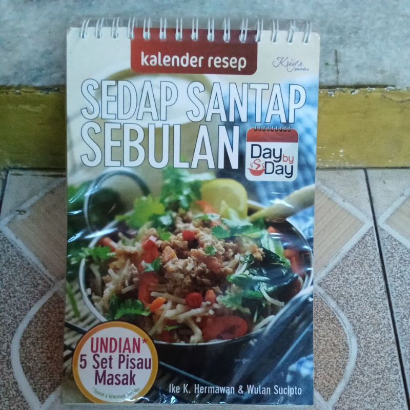 Buku Masakan - Kalender Resep Sedap Santap Sebulan