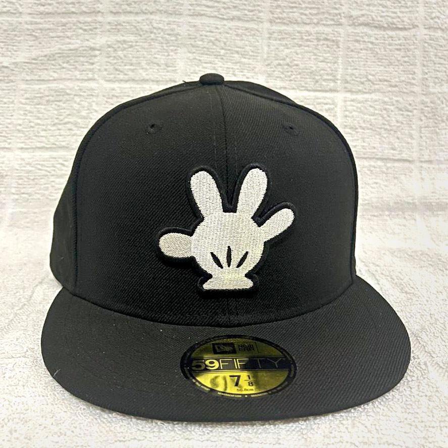 Topi New Era x Disney / Mickey Hand - 59Fifty