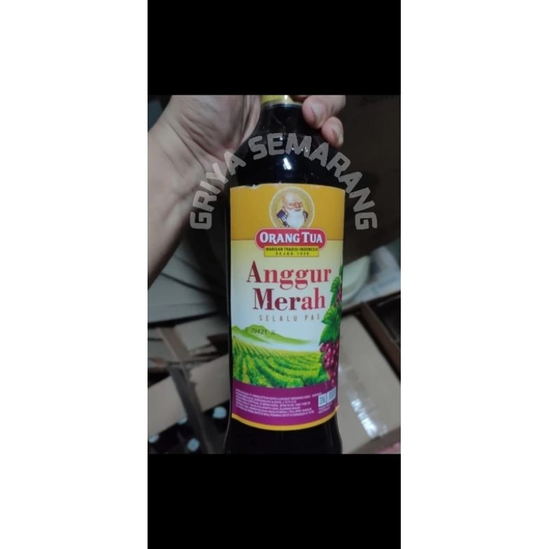 

Minuman Original Rasa Anggur Warisan Orang Tua