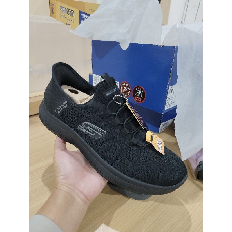 skechers full black size 42 atau 27cm 200205 / bbk summits sr colsin black skechers slip ins