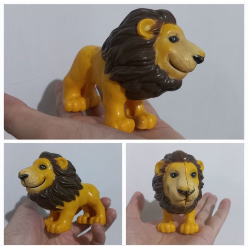 Figure mainan Singa Mufasa Lion King