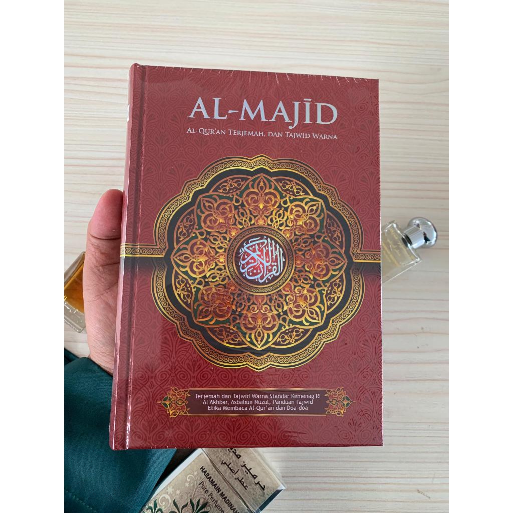 Mushaf dan Terjemahan Al-Majid Ukuran Besar / Al Qur'an dan Terjemahan Al-Majid Ukuran Besar