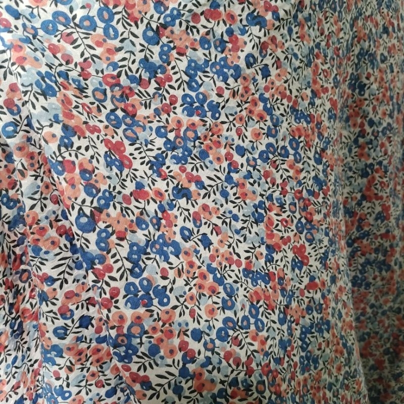 kain crincel motif - kain cotton crincle  - bahan kain silky crincel - kain krinkel motif - dress cr