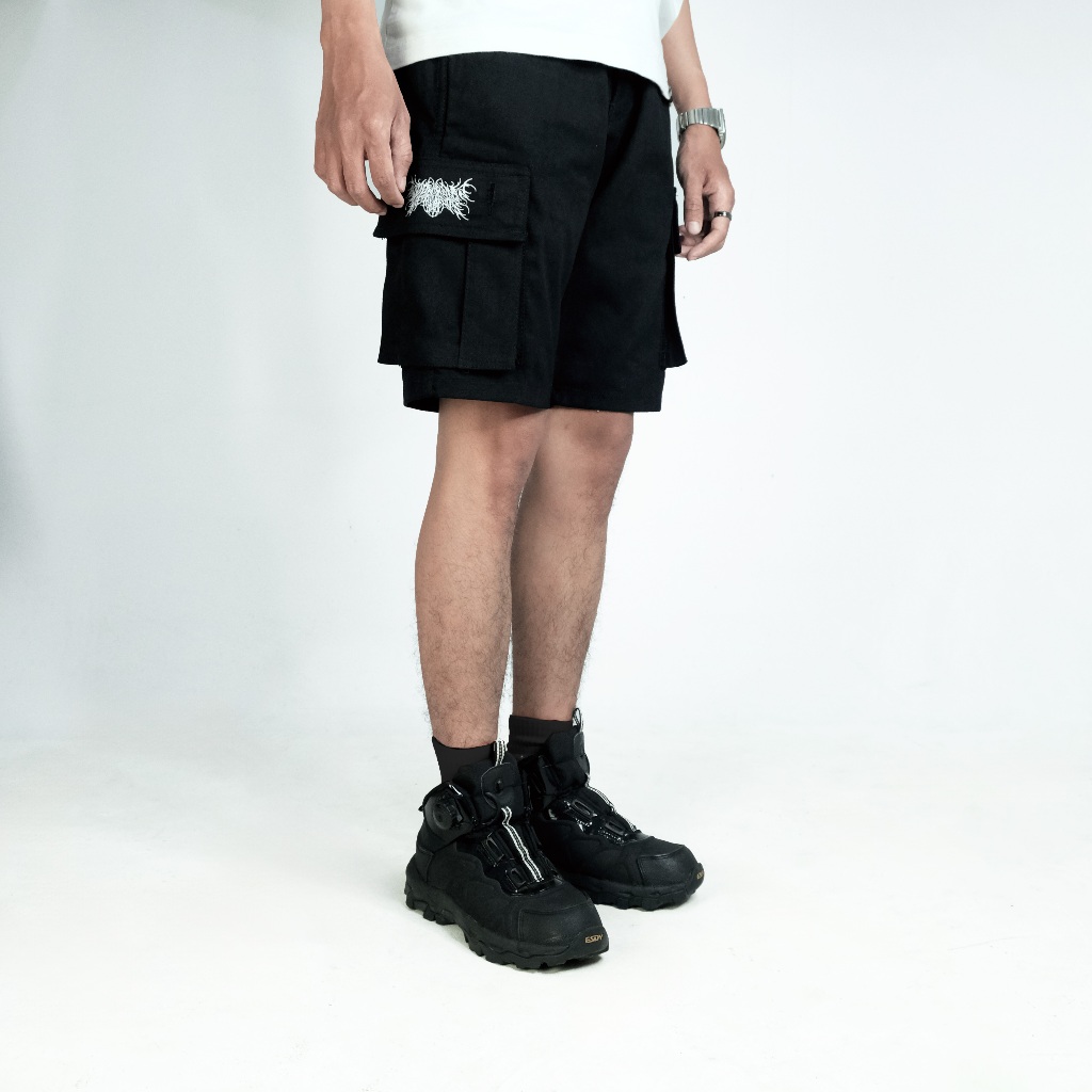 Celana Pendek Cargo Distro Pria Unisex Metal Heads Cotton Twill Hitam Vampire Kingdom