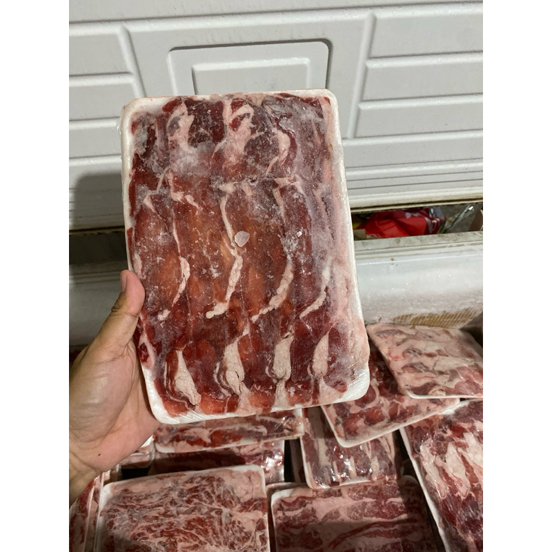 

daging slice yoshinoya 500gr