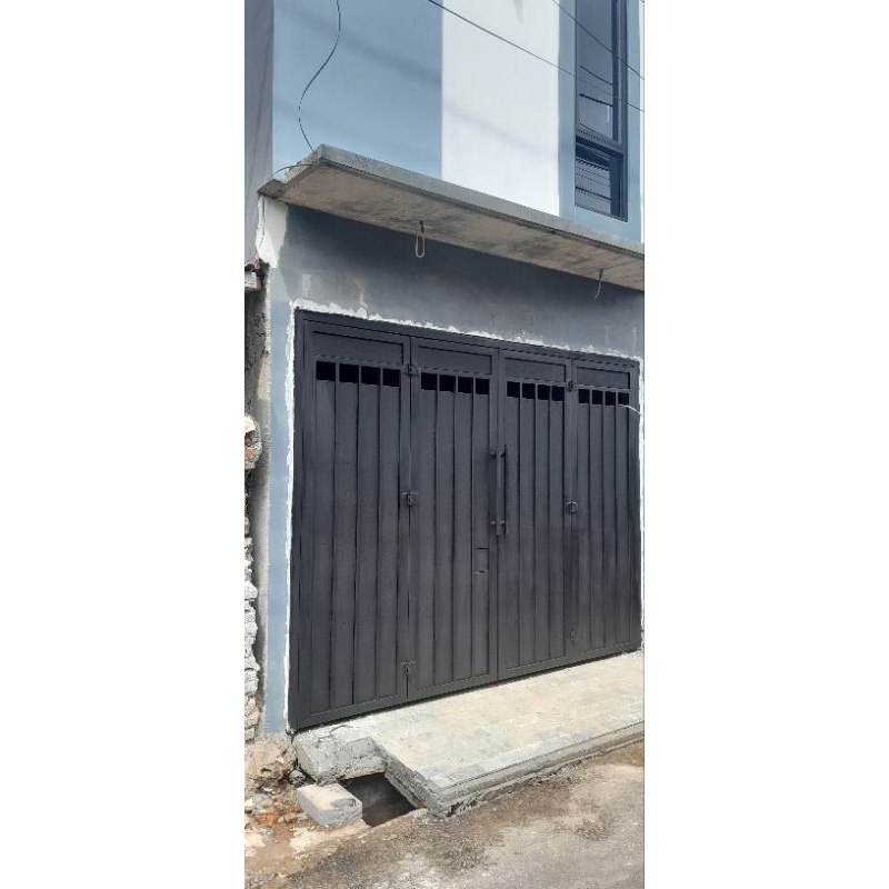 pintu  garasi lipat