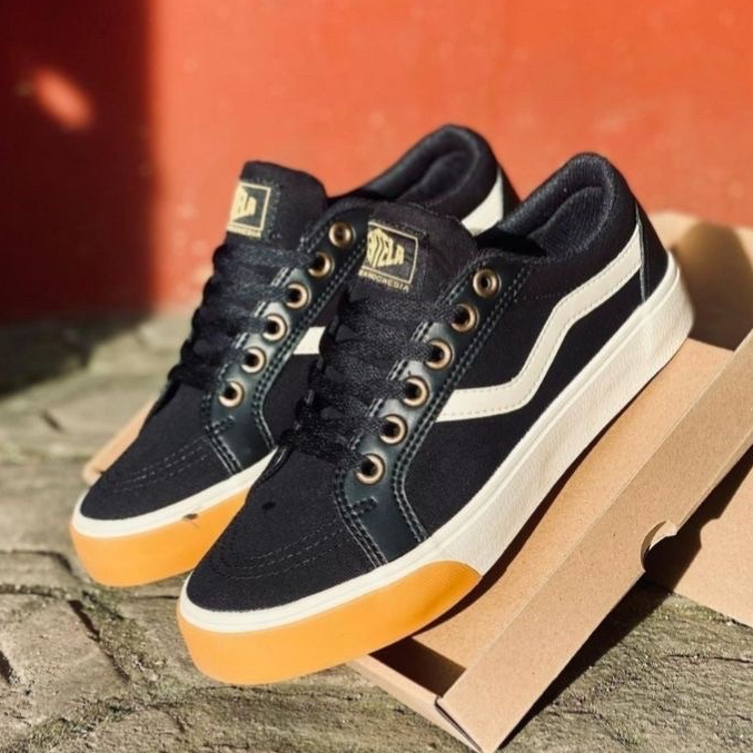 Ventela Republic Low Black Gum [ORIGINAL]