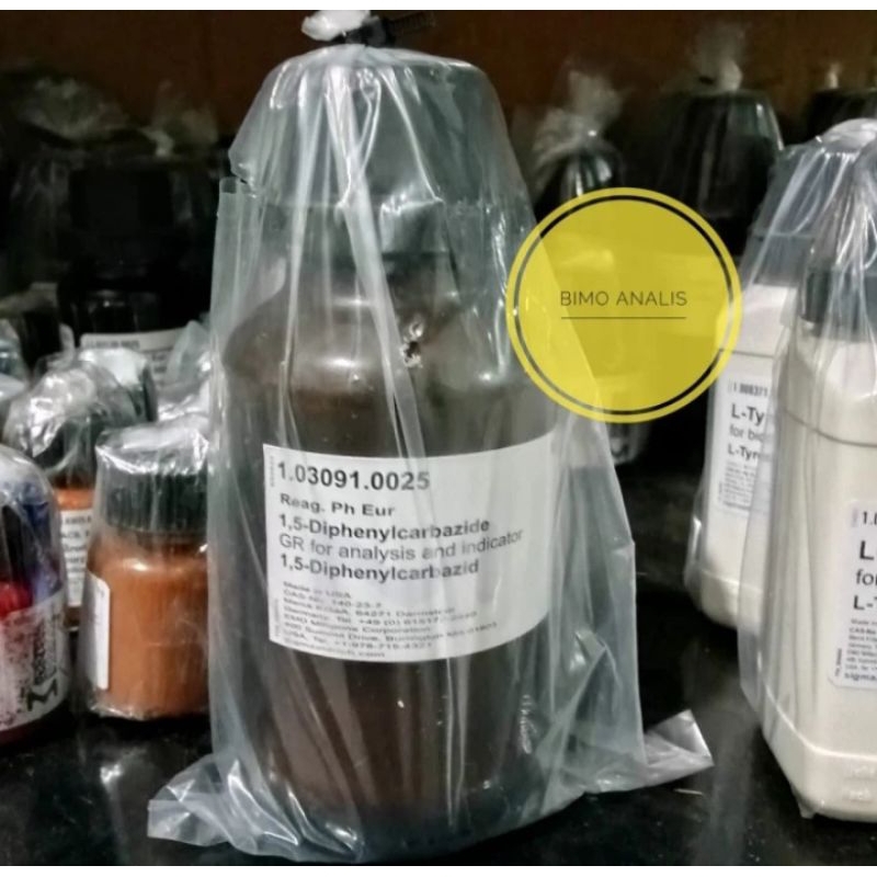 1,5 - Diphenylcarbazide 25GR / C13H14N4O / 1,5-difenilkarbazida MERCK 103091