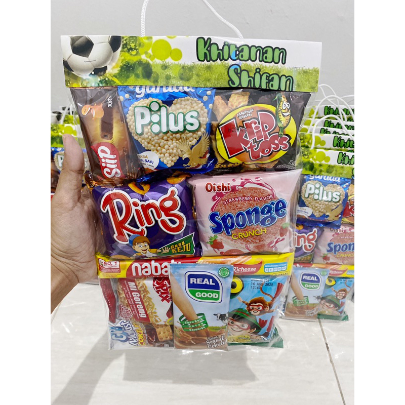 

bingkisanultah/Snack ultah/souvenir ultah