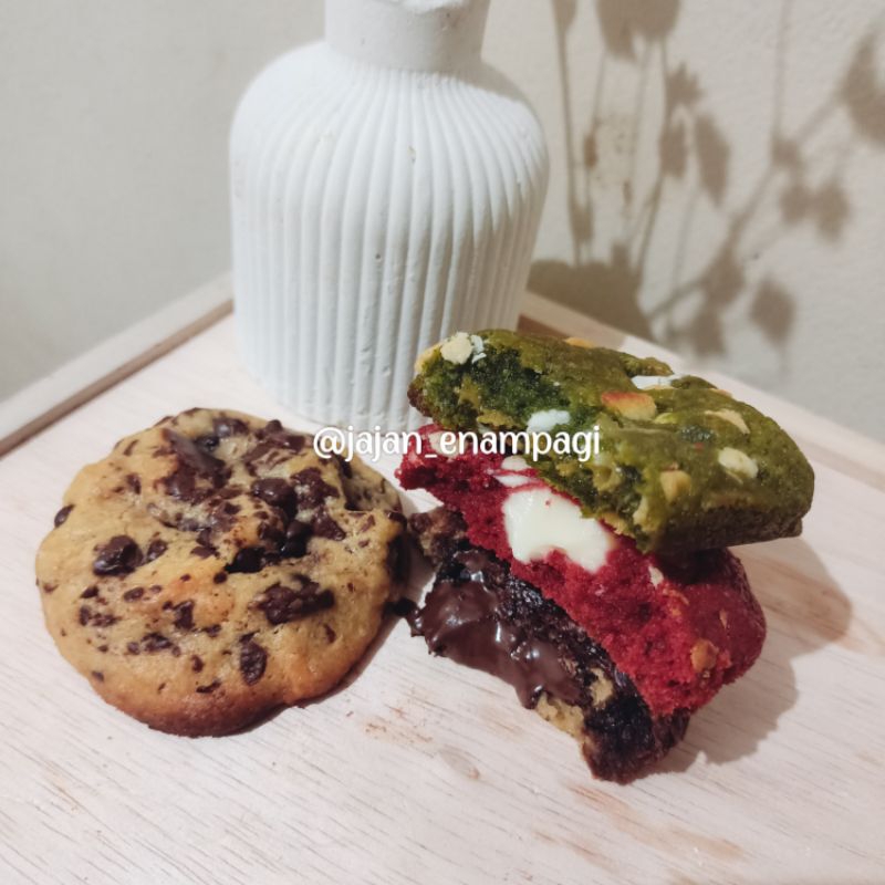

PAKET BAHAN BAKU SOFT COOKIES MATCHA