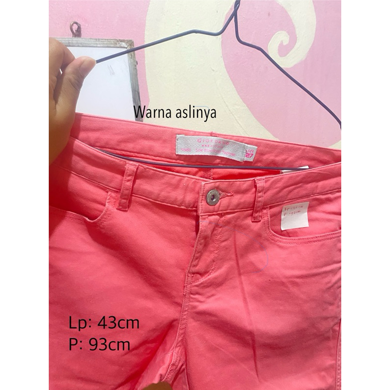 “preloved” Celanja Panjang wanita Giordano ori size 27