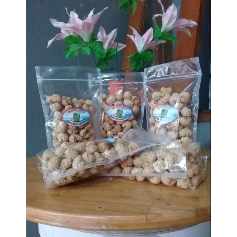 

Onde Onde wijen mini ketawa solo 250gr | 250gr Homemade